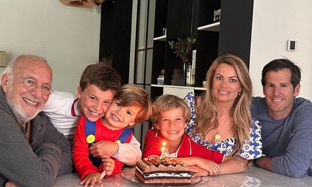 Carla Goyanes y su familia se reúnen para celebrar por todo lo alto el cumpleaños del más pequeño de la casa