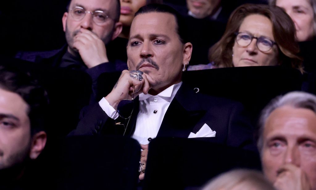 Johnny Depp, al borde de las lágrimas tras recibir una ovación de siete minutos en Cannes
