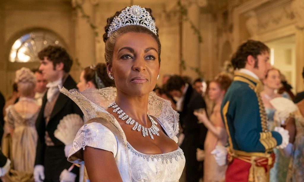 La historia de amor real de Adjoa Andoh ('La reina Carlota') que parece sacada de 'Los Bridgerton'