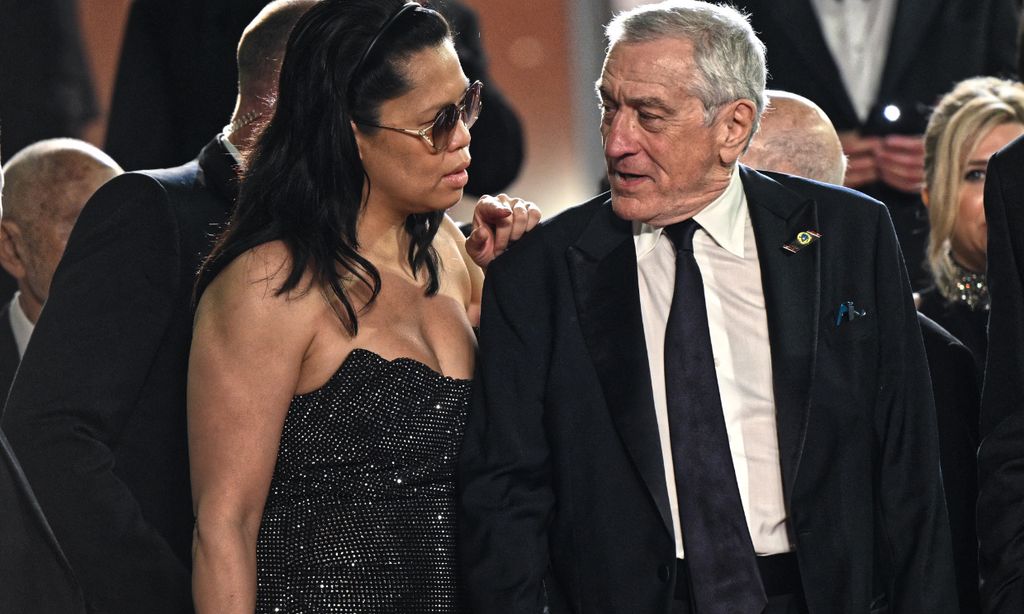 Robert De Niro y Tiffany Chen, juntos en la alfombra roja de Cannes tras el nacimiento de su hija, de un mes y medio