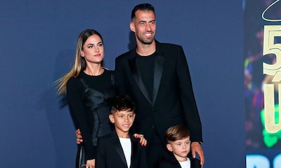 Las fotos más tiernas de Sergio Busquets con su familia en su emocionante despedida del Barça