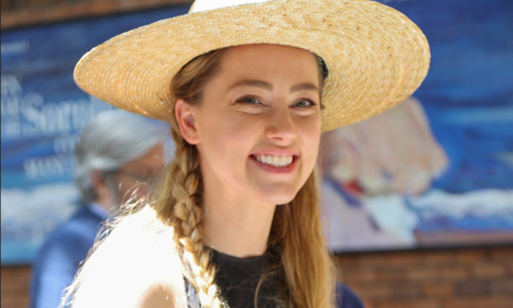 Escucha a Amber Heard hablando en un casi perfecto castellano