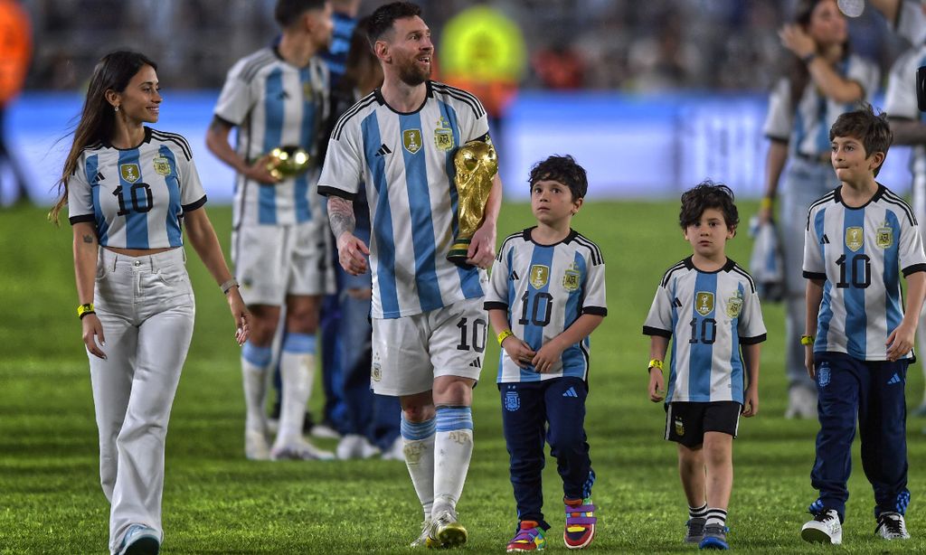 Messi confirma el destino en el que arrancará una nueva vida con Antonela Roccuzzo y sus hijos: 'Estoy en un momento de pensar en mi familia'