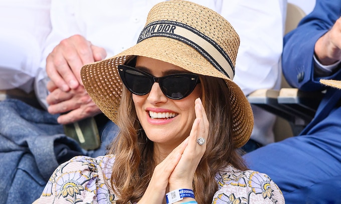 Natalie Portman sigue llevando su anillo de casada