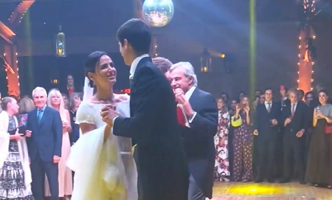 El baile de los novios y otras imágenes inéditas de la boda de Blanca, hija de Carlos Sainz