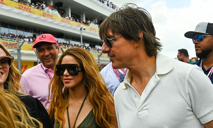 Shakira y Tom Cruise en la Fórmula 1