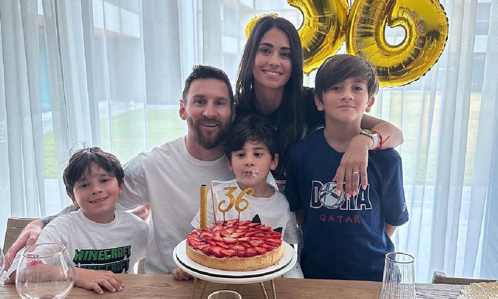 Messi sopla las velas por su 36 cumpleaños junto a Antonela y sus tres hijos antes de poner rumbo a Miami