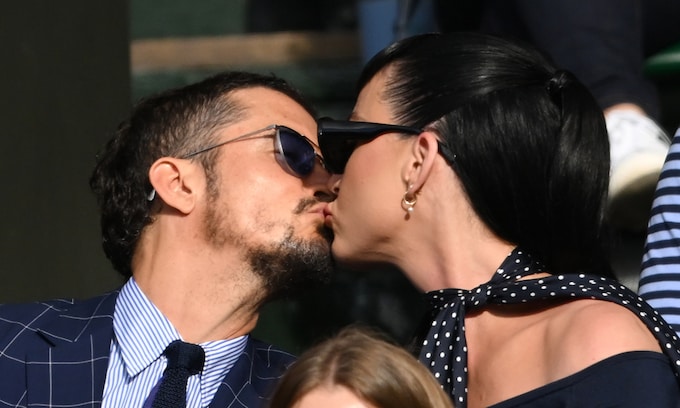 Orlando Bloom y Katy Perry se besan en Wimbledon