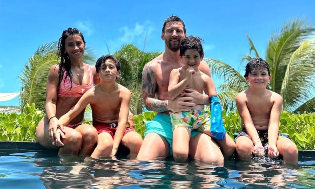 Antonela Roccuzzo, Leo Messi y sus hijos
