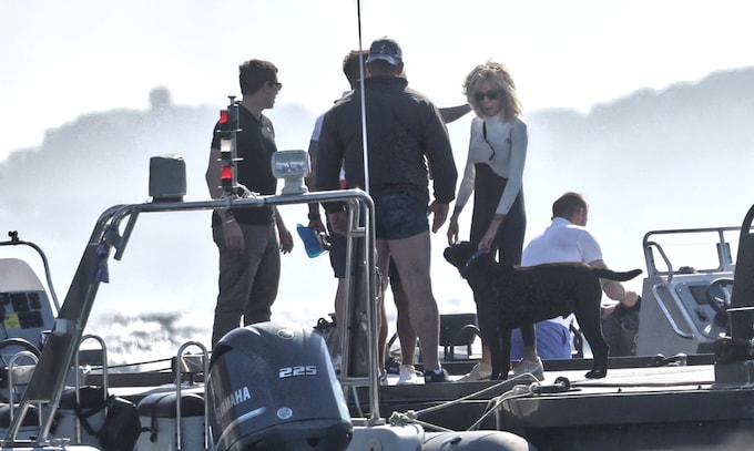 Brigitte Macron, de vacaciones en la Costa Azul junto a su perro Nemo