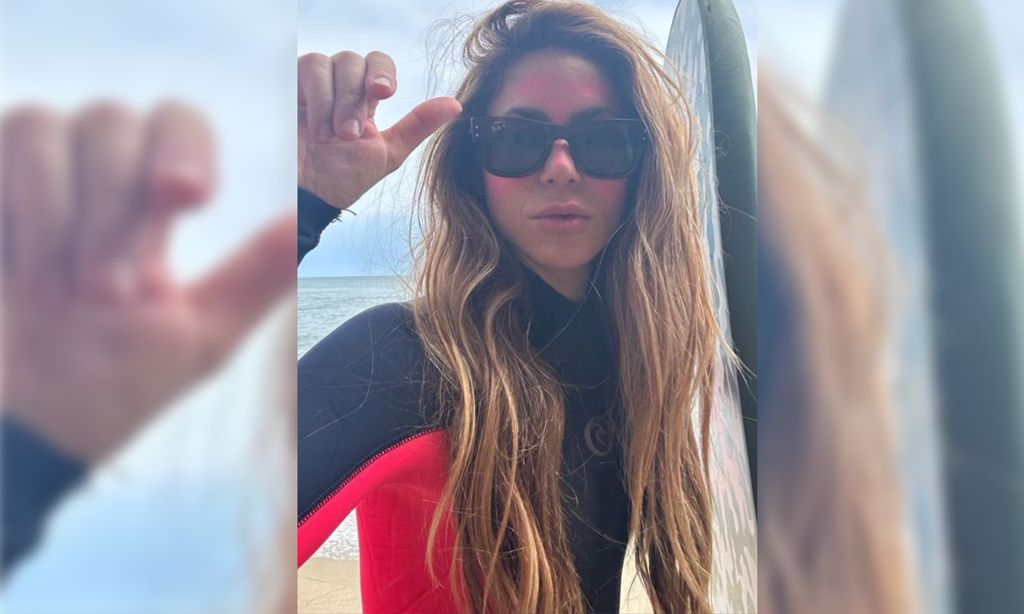 Shakira sufre un contratiempo mientras surfeaba en Malibú