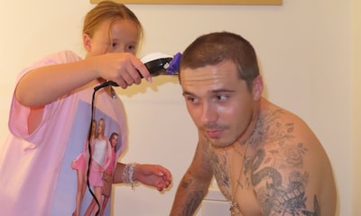 Brooklyn Beckham cambia de 'look' con su mejor peluquera: ¡la hermana pequeña de Selena Gómez!