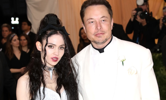 Grimes pide a Elon Musk que tenga una relación paternal con sus hijos