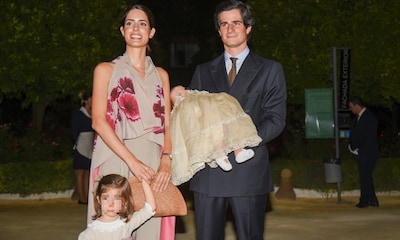 Los duques de Huéscar celebran una fiesta muy flamenca en el Palacio de Dueñas por el bautizo de su hija