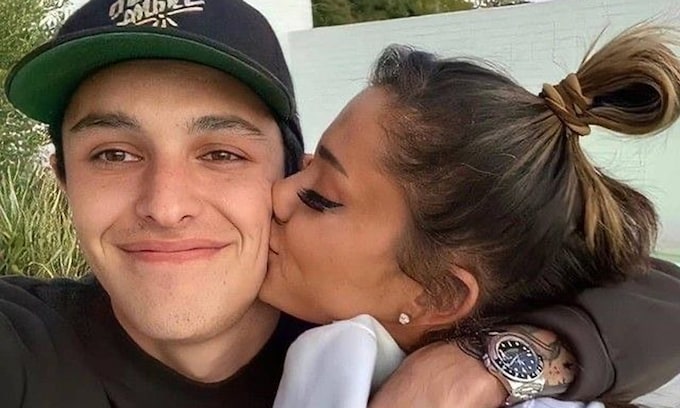 Ariana Grande y Dalton Gomez han llegado a un acuerdo de divorcio