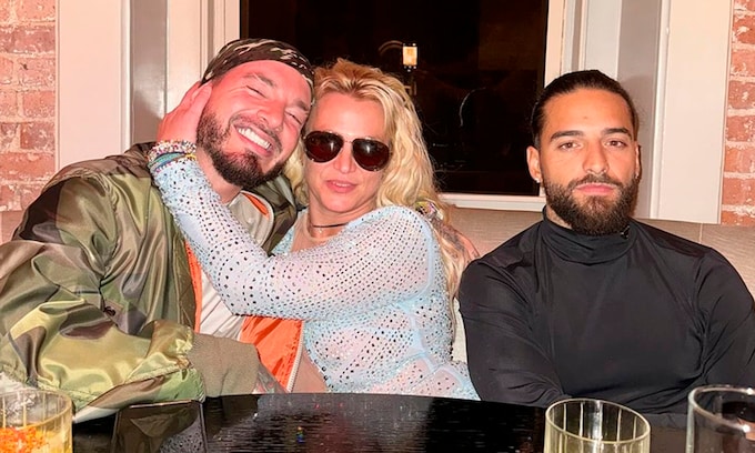La foto viral de Maluma, Britney Spears y J.Balvin juntos