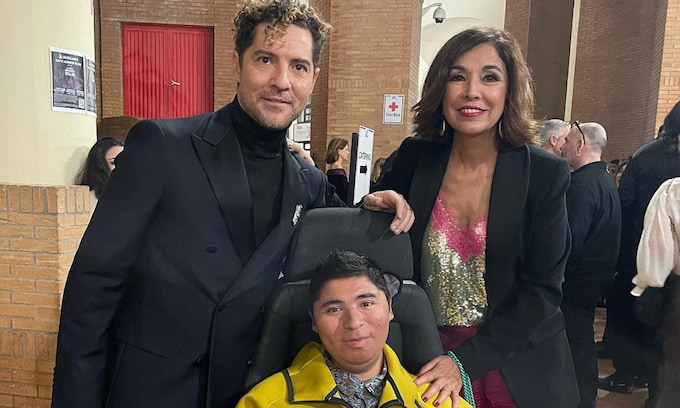 La noche más especial de Isabel Gemio con su hijo Gustavo, de 26 años, en los Grammy Latinos 