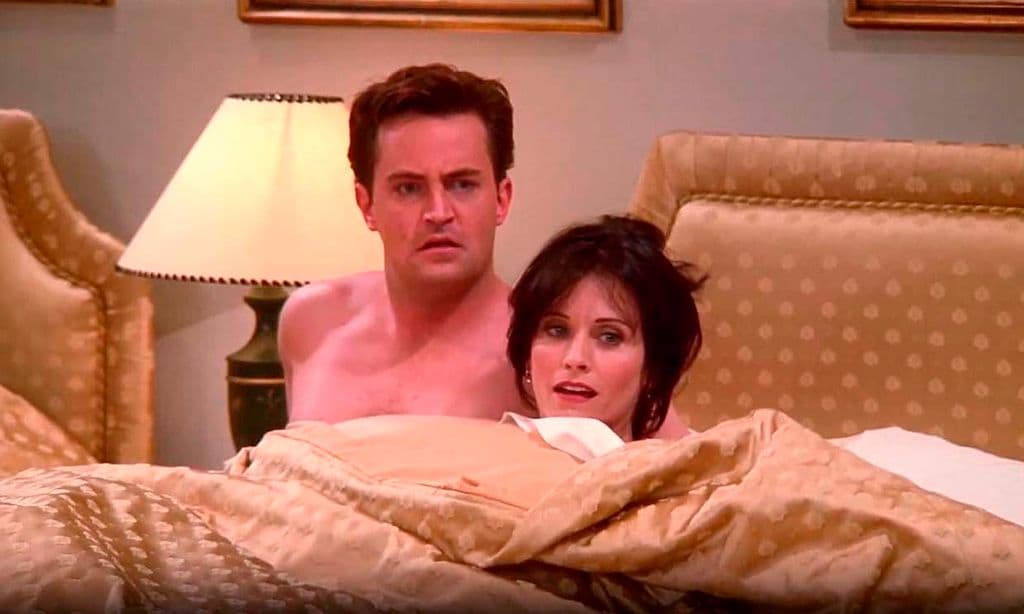 Courteney Cox recuerda a Matthew Perry con una de sus escenas favoritas de 'Friends', ¿la recuerdas?