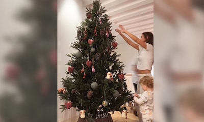 ¡Ya es Navidad en casa de María Pombo! El simpático vídeo poniendo el árbol en familia