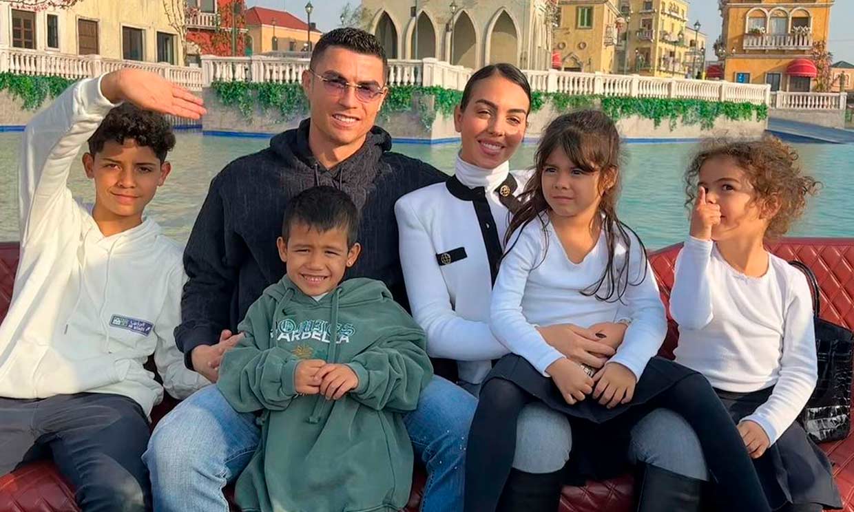 Georgina Rodríguez y Cristiano Ronaldo: su primer año en Arabia Saudí resumido en 12 imágenes