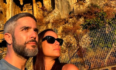 Roberto Leal abre su álbum familiar más personal para felicitar a su mujer en su 39 cumpleaños
