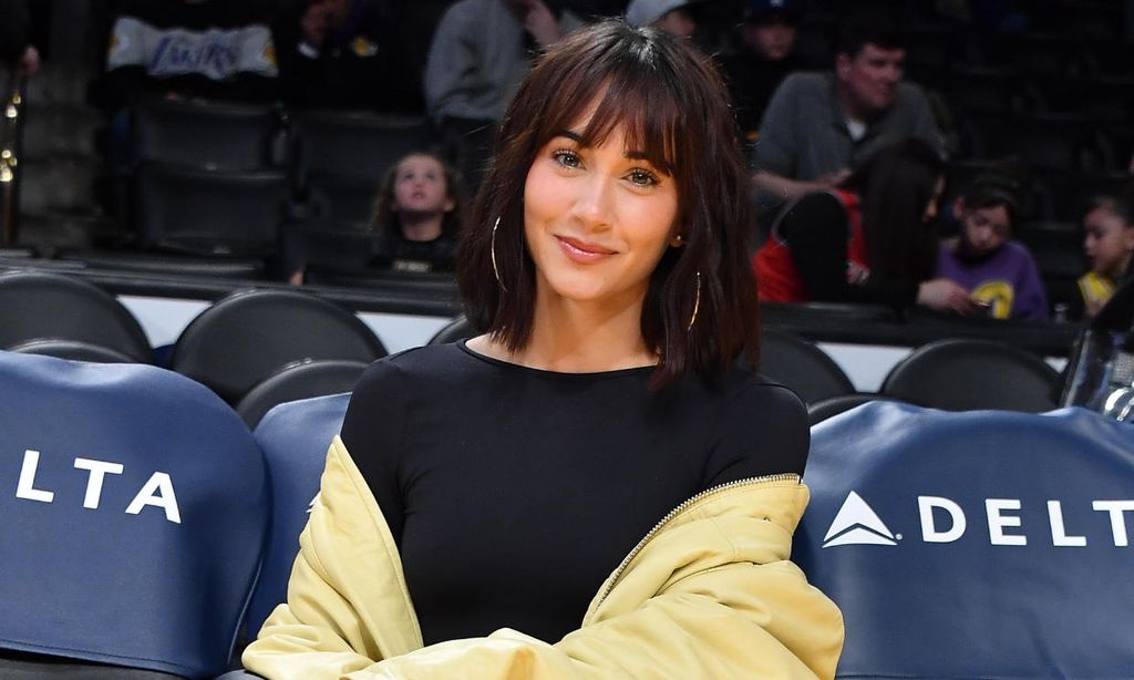 Aitana acude a un partido de baloncesto en Los Ángeles ¡y los Lakers la tratan como a una gran estrella!