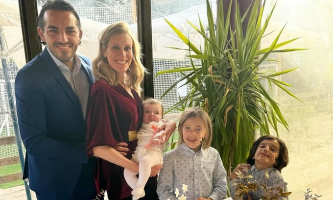 Andrea Prat comparte nuevos detalles del bautizo de su hija Gala