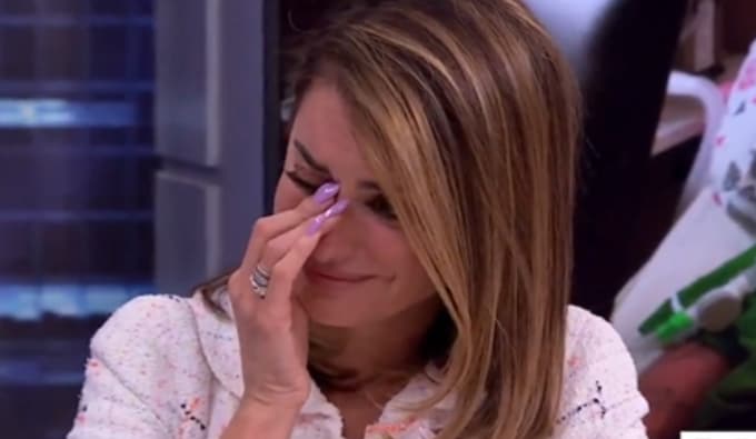 Penélope Cruz llorando en 'El Hormiguero'