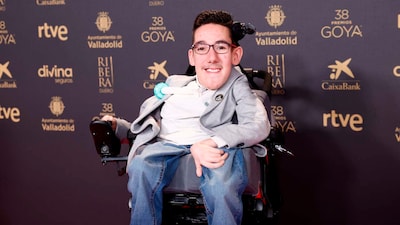 Quién es Brianeitor, el 'youtuber' de 2 millones de seguidores con atrofia muscular nominado al Goya