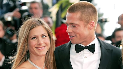 Repasamos los grandes amores de Jennifer Aniston al cumplir 55 años: de Brad Pitt a Justin Theroux