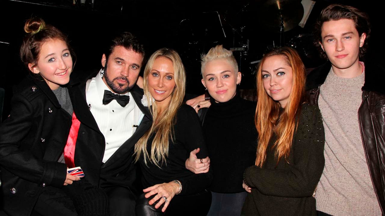 Conoce a los 5 hermanos de Miley Cyrus y quién es el que más se parece a ella