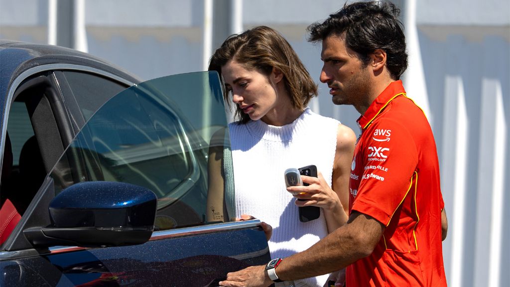 Rebecca Donaldson, el talismán de Carlos Sainz Jr en su espectacular arranque del Mundial de Fórmula 1