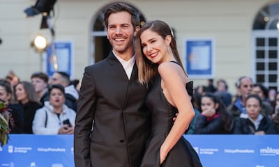 Natalia Sánchez y Marc Clotet derrochan amor en la alfombra roja entre estrellas internacionales como Kerem Bürsin