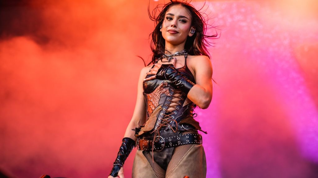 Danna Paola rompe a llorar en mitad de un concierto: 'He sido tóxica conmigo misma'