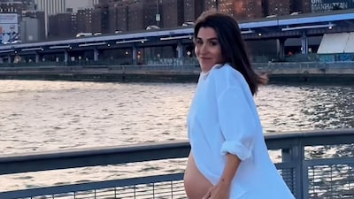 El original vídeo por las calles de Nueva York con el que la influencer Mery Turiel ha anunciado que está embarazada