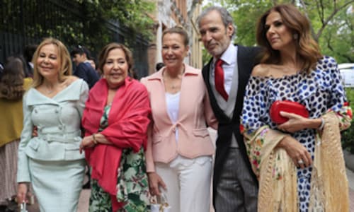 Foto a foto, los invitados a la boda de Javier García-Obregón y Eugenia Gil Muñoz