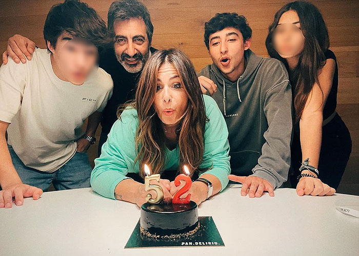 Nuria Roca celebra su cumpleaños con su familia 