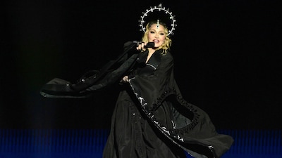 Madonna hace historia en Copacabana con un concierto multitudinario al que acuden ¡más de millón y medio de personas!