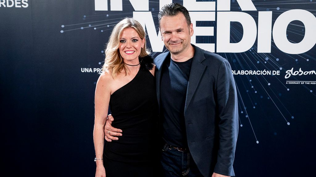 De Iñaki López y Andrea Ropero a Serrat y su mujer: así ha sido la fiesta del 18º aniversario de 'El Intermedio'