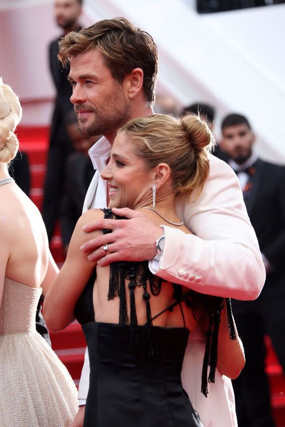 Los gestos de cariño de Chris Hemsworth y Elsa Pataky