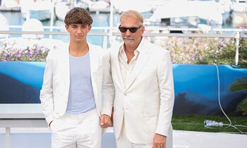 Kevin Costner presenta, junto a su hijo Hayes, su última película en Cannes: el debut del adolescente como actor