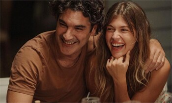 Así son los protagonistas de 'Sinfonía en azul', la serie griega de Netflix que te enamorará