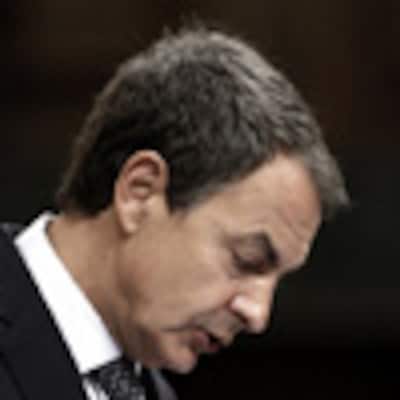 Zapatero propone limitar el déficit en la Constitución y Rajoy acepta