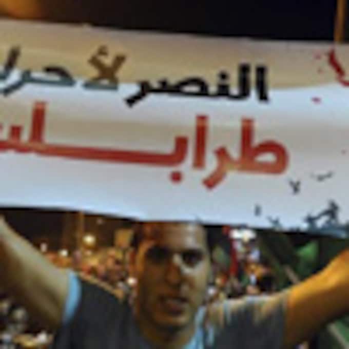 Los rebeldes se dirigen en masa hacia el centro de Trípoli