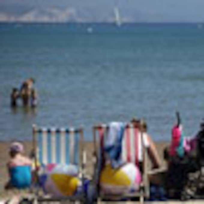 El 57% de los españoles necesita más de una semana para desconectar del trabajo en vacaciones