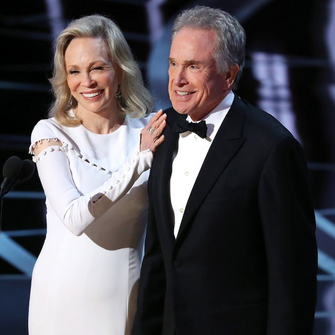 Warren Beatty y Faye Dunaway volverán a presentar en los Oscar tras el error de los sobres