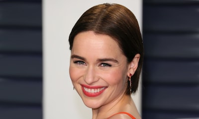 Emilia Clarke, el otro sorprendente cambio de 'look' en los Oscar