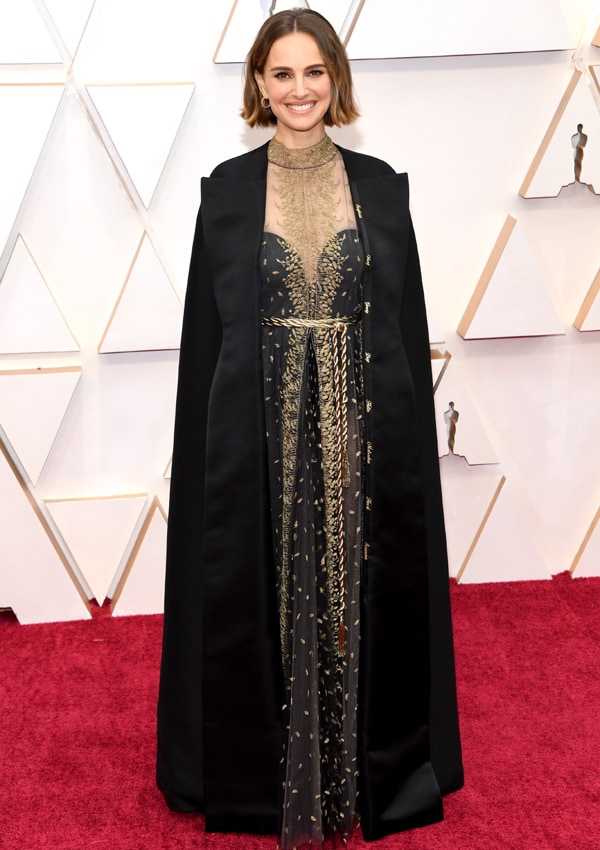 Barra oblicua arrojar polvo en los ojos Alérgico Los 10 vestidos más espectaculares de los premios Oscar 2020 - Foto 1
