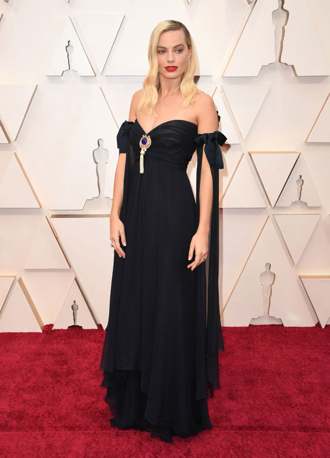 Oscars 2020: el vestido de Chanel que Margor Robbie rescató de los 90