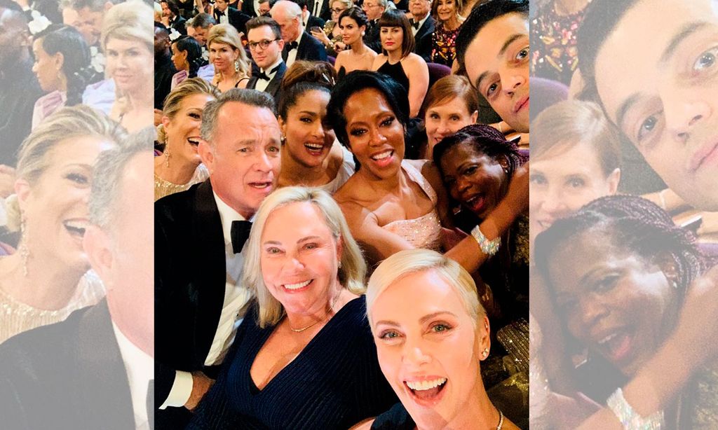 ¡Rápido, sonreíd! El otro selfie de los Oscar